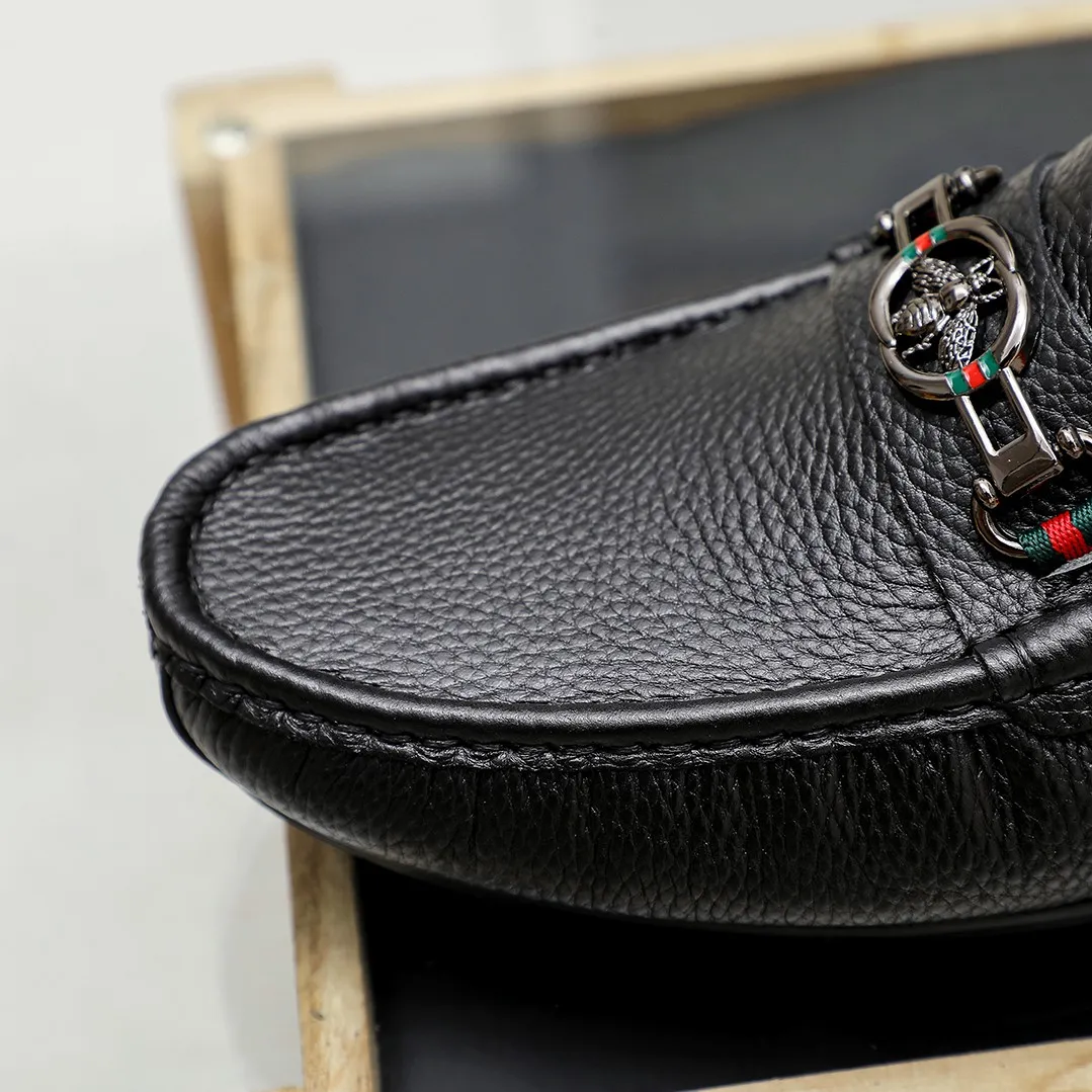 Men's shoes💰360💰🕷🕷️【 GUCCI 】Gucci's best-selling trendy men's casual slip-on shoes 🇨🇳Official website original 1:1 mold 💯Original quality, fine workmanship ☘Fashionable and versatile, perfect shape, comfortable on the feet 🍓Trendy men's recommended model, imported cowhide on the top layer 🎋High-quality pigskin lining, rubber wear-resistant and non-slip outsole, high-end atmosphere, worth owning 🍉Optional 38-44